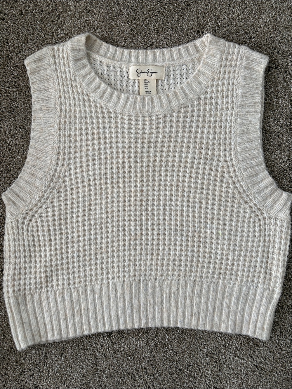 Jessica Simpson sleeveless sweater